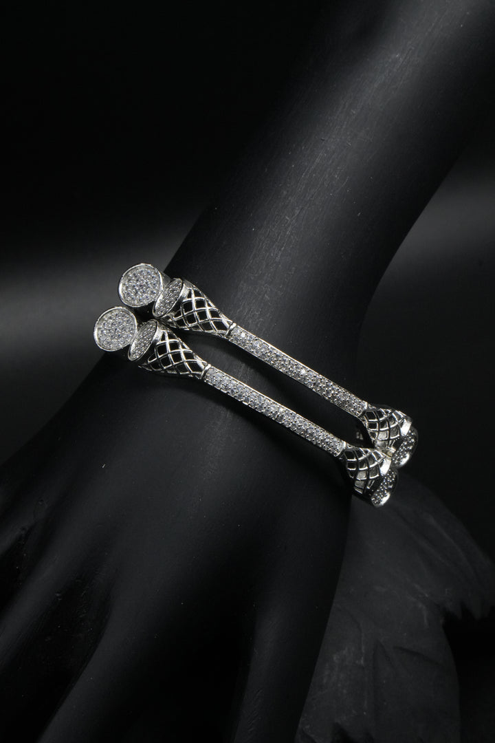 Designer Silver Cuff with Diamond-Cut Detailing - Victorian Jaipur