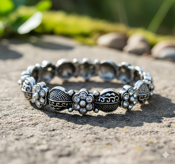 Silver-Plated Minimalist Adjustable Bangle for Effortless Style and Comfort