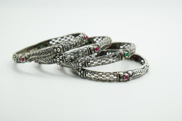 Elegant Gold-Plated Bangle - Victorian Jaipur